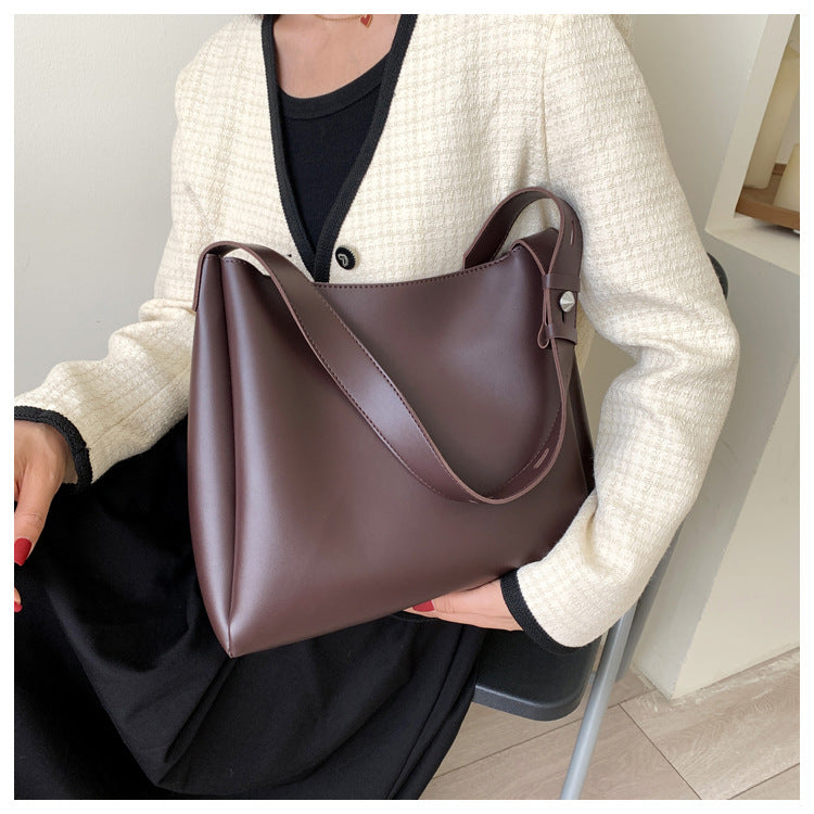 Single Shoulder Crossbody Womens Bag Large Capacity Minimalist Bucket 