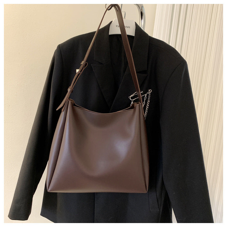 Single Shoulder Crossbody Womens Bag Large Capacity Minimalist Bucket 